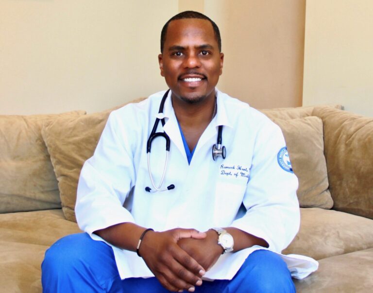 Read more about the article Dr. Rameck Hunt, Accomplishing Success Through Medicine